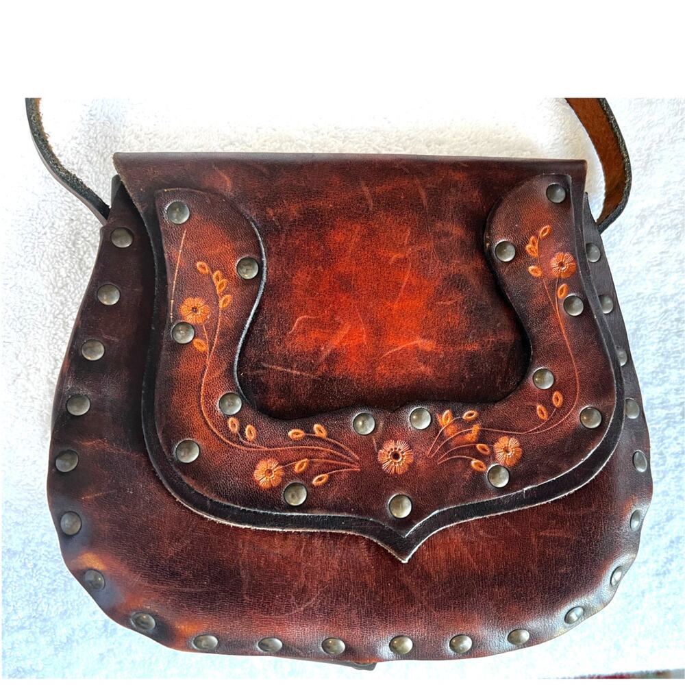 Vtg Handmade Brown leather saddle Shoulder bag Rustic studded Artsy embossed